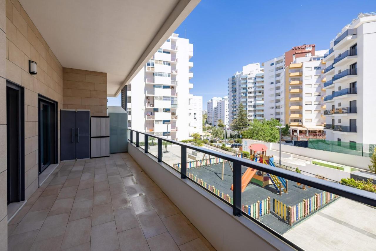 Rocha Prime Luxury Apartment Портиман Екстериор снимка