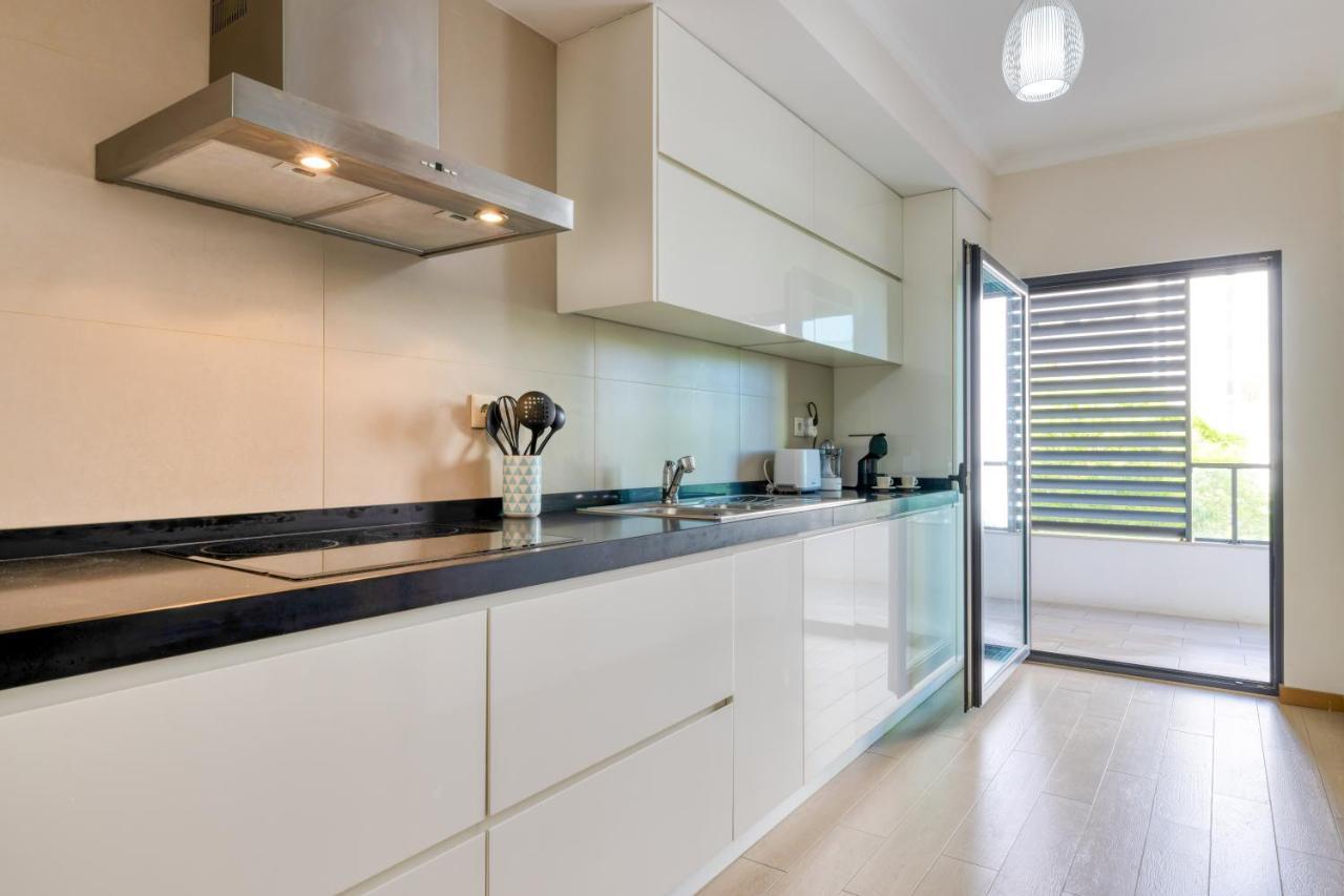 Rocha Prime Luxury Apartment Портиман Екстериор снимка